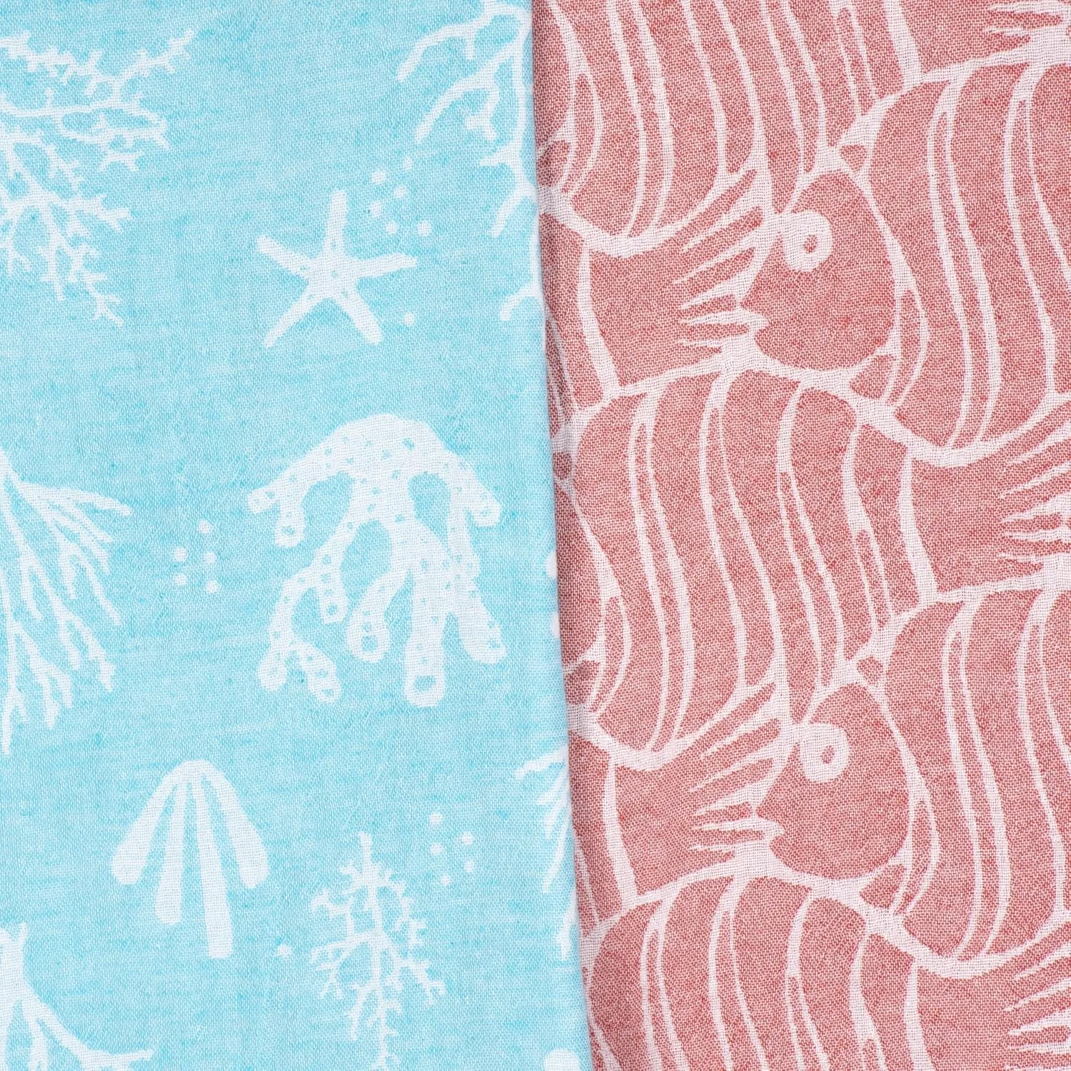 100% Cotton Turkish Beach Towels Great for Beach, Bathroom Towels Adult Travel Essentials Cruise Accessories Vacation Yoga Mat Soft Feel High Absorbent Sand Free Quick Dry (Jacquard Fish Red)
