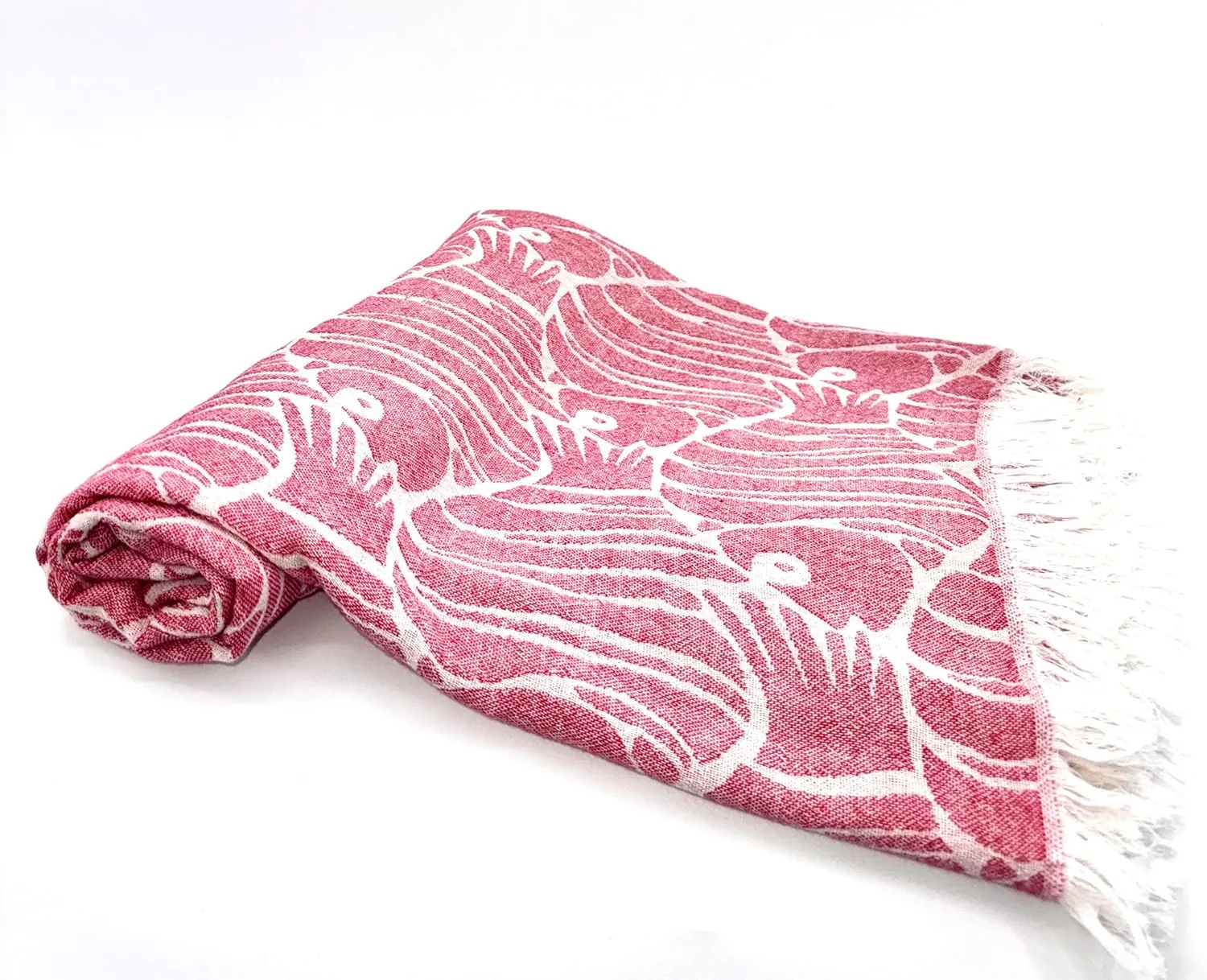 100% Cotton Turkish Beach Towels Great for Beach, Bathroom Towels Adult Travel Essentials Cruise Accessories Vacation Yoga Mat Soft Feel High Absorbent Sand Free Quick Dry (Jacquard Fish Red)