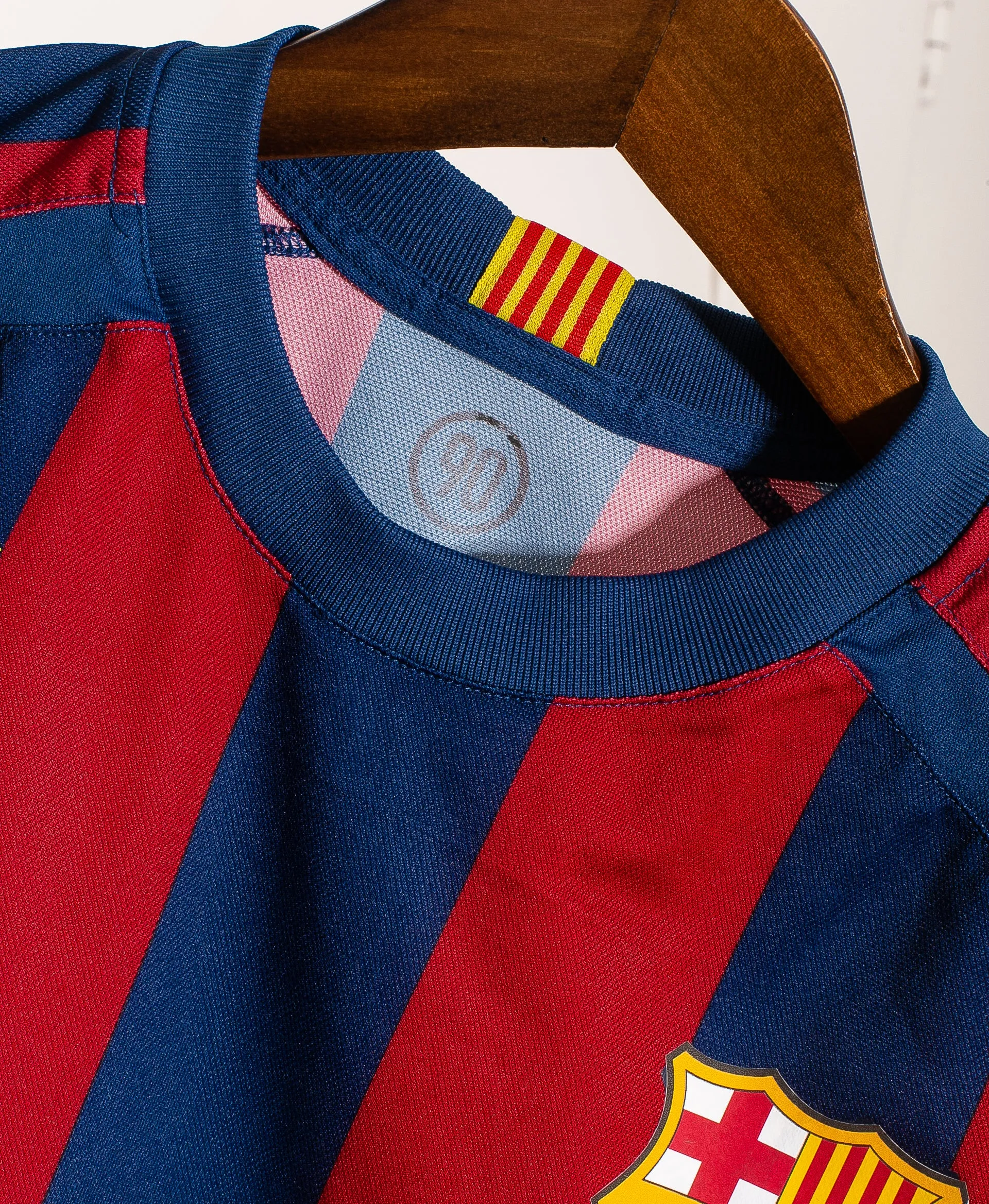 Barcelona 2004-05 Basic Home Kit (L)