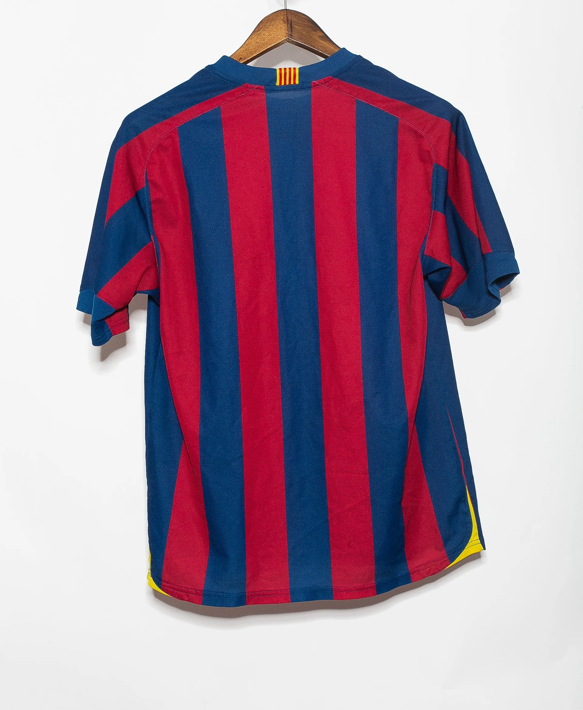 Barcelona 2004-05 Basic Home Kit (L)