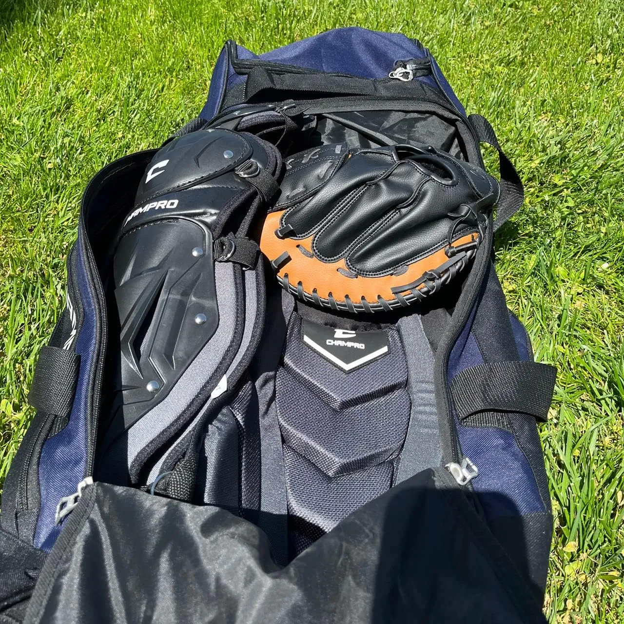 CHAMPRO Boss Wheeled Roller Bag