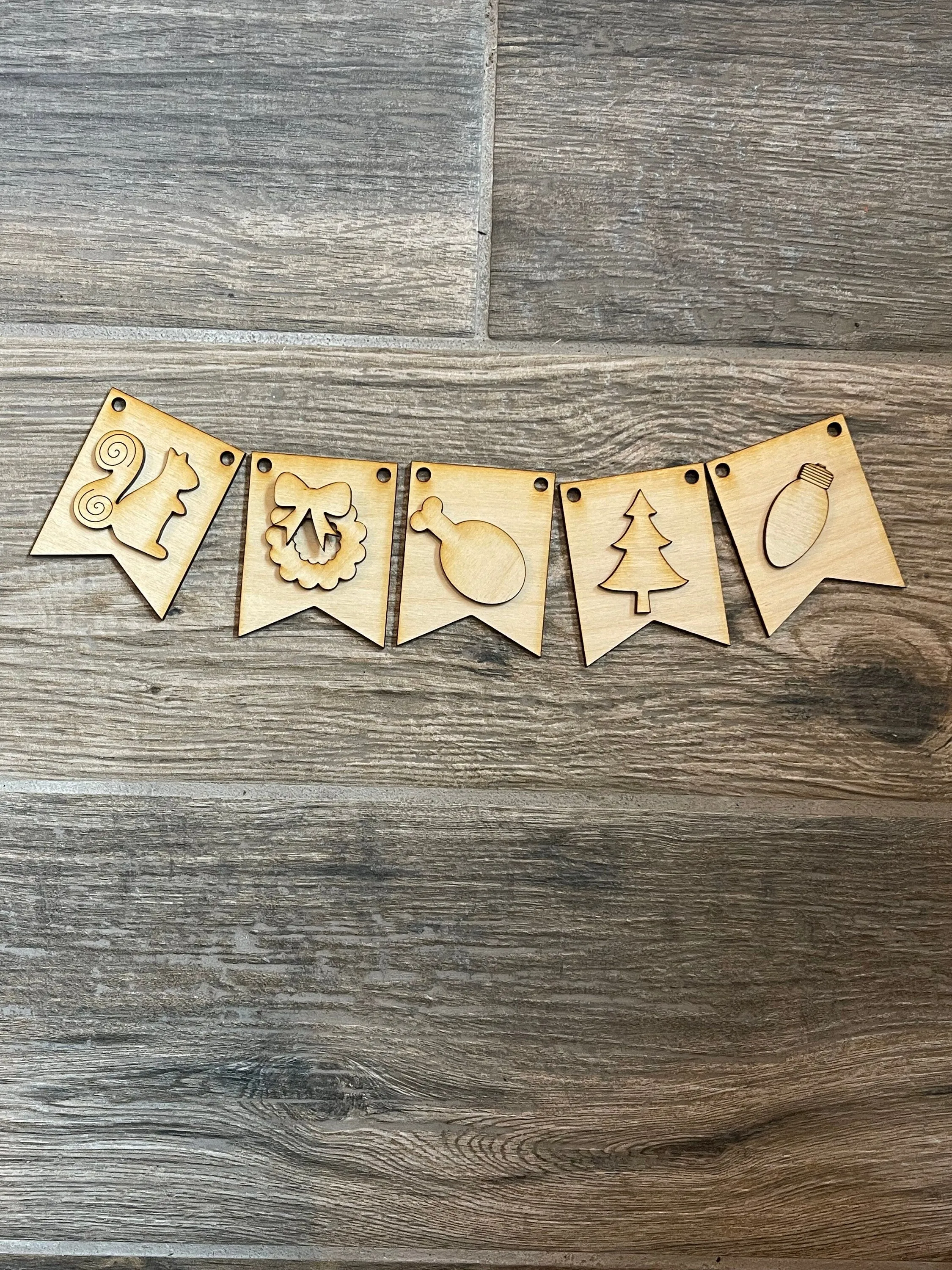 DIY Old Fashion Christmas Tiered Tray - Christmas Tier Tray Bundle