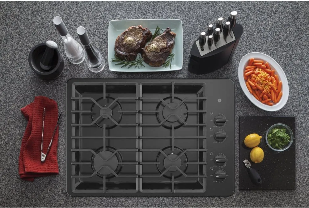 GE 30" W Gas Cooktop with 4-Burners Including Power Burners in Stainless Steel (JGP3030DLBB)