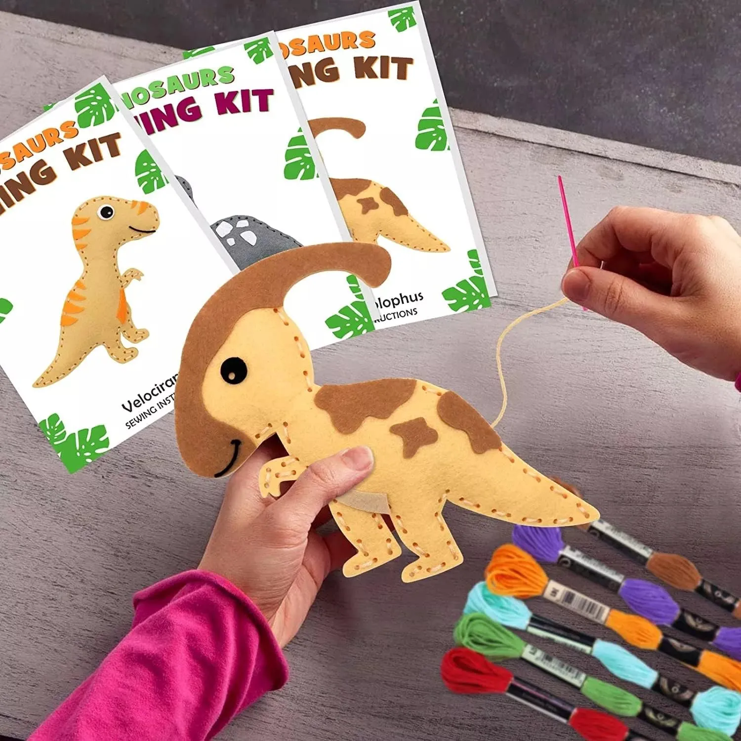 MYHJL Kid Sewing Craft Kit Felt Animals Children Birthday Gifts Educational Toys Stuffed Animals Set DIY Kits for Girls and Boys (D)