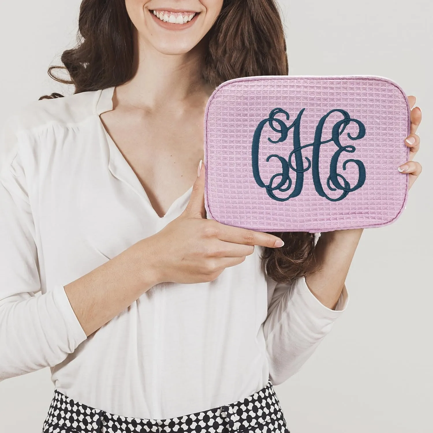 Personalized Makeup Bag - Bridesmaid Make Up Cosmetic Case - Monogrammed and Embroidered (Pink)