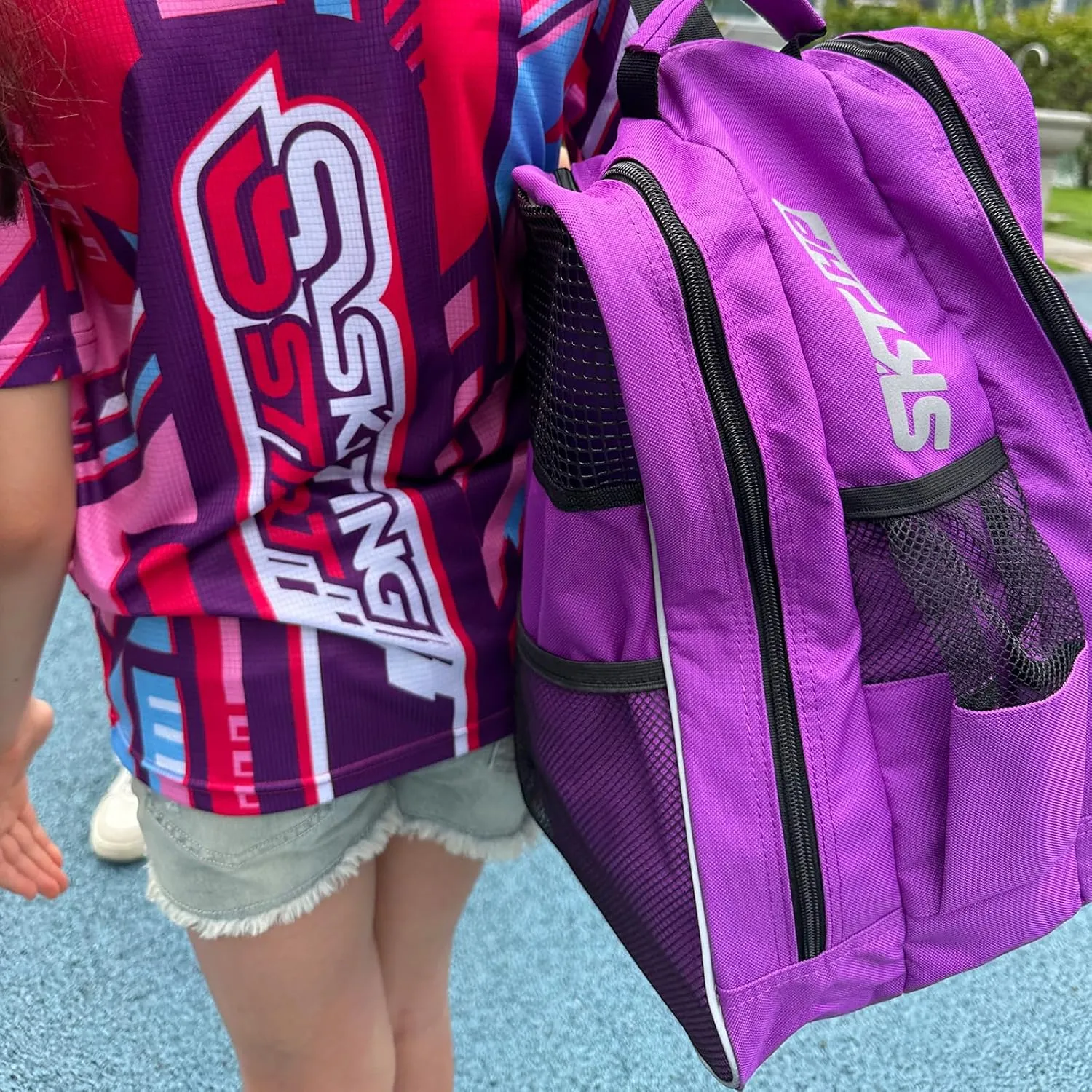 Roller Skate Bag with Adjustable Shoulder Strap for Kids and Adults to Hold Inline Skates and Knee Pads