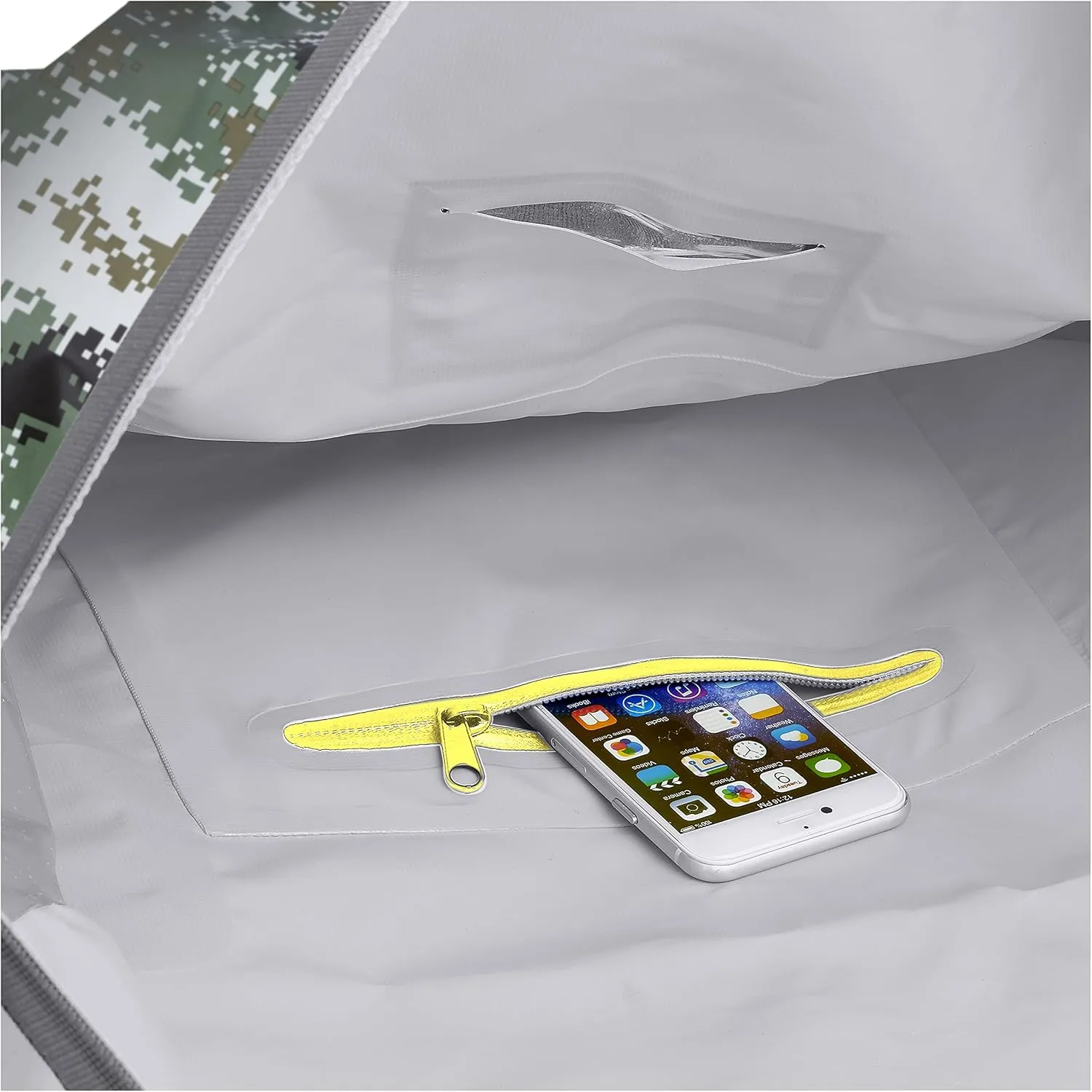 Skog Å Kust Duffelsak Heavy Duty Waterproof Duffel - Gear Bag for Sports, Travel, & More - 90L DigiCamo