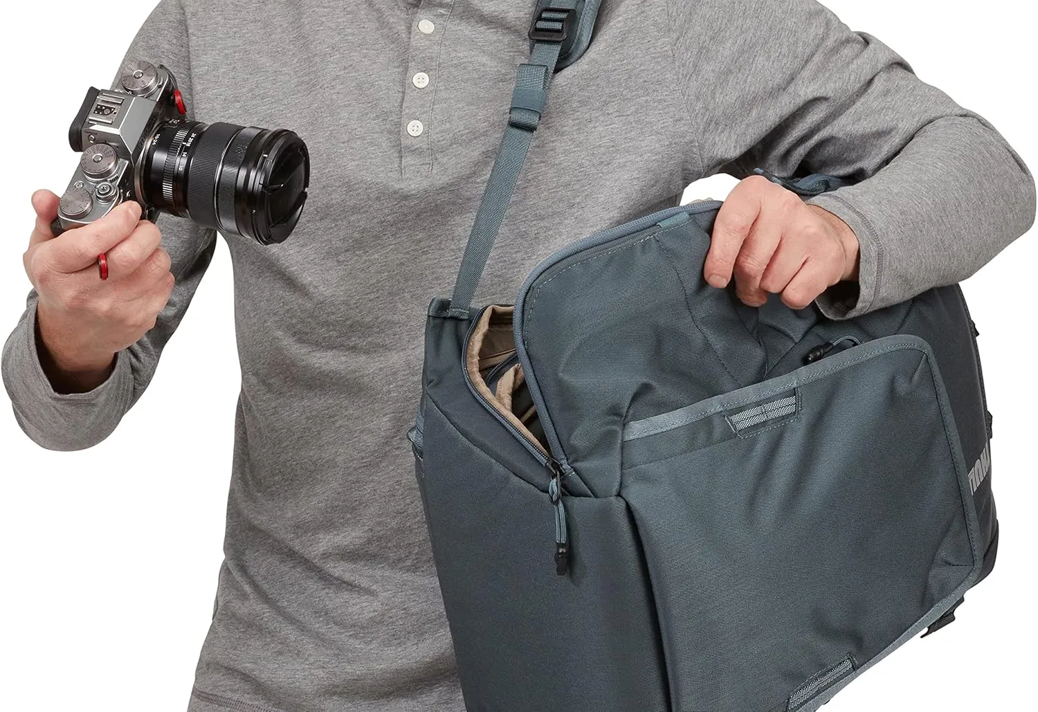Thule Covert DSLR Camera Backpack with Removable Camera Pod